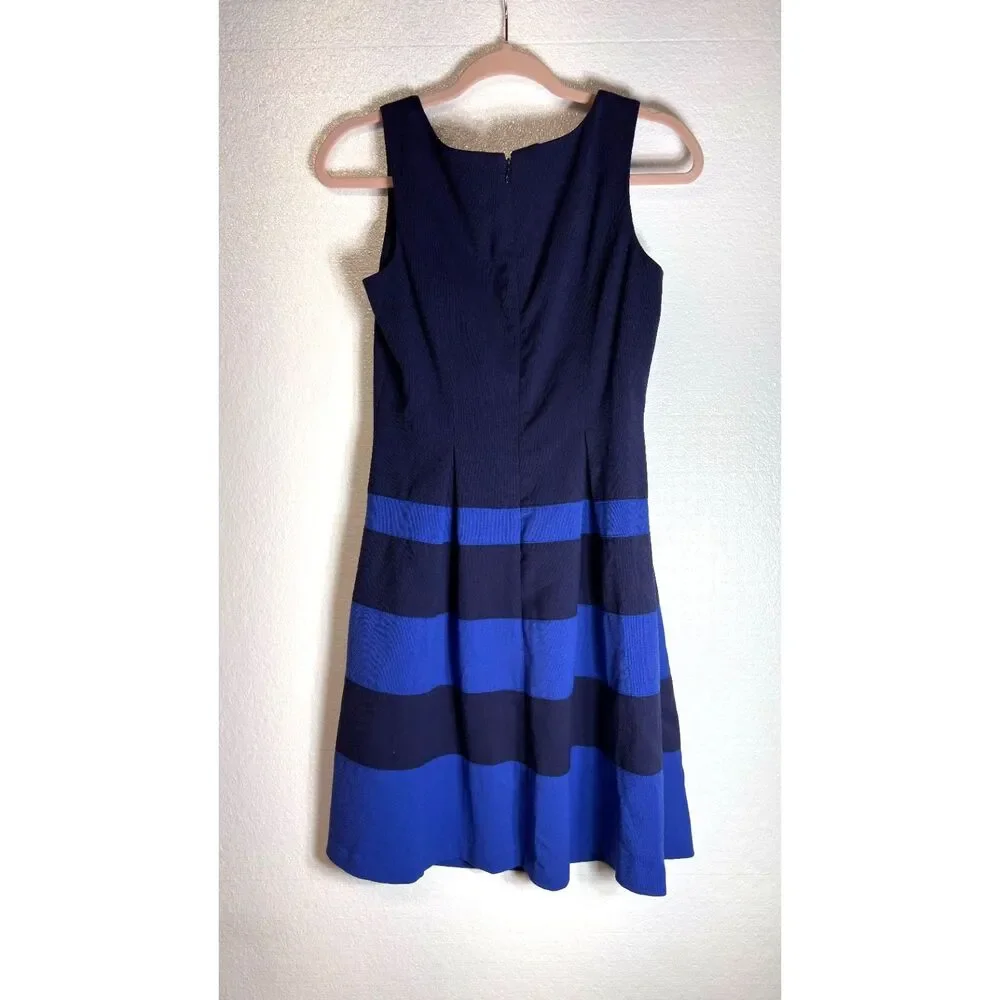 Nine West Fit and Flare Dress Sleeveless Navy and Blue Colorblock Stripes Size 2
